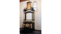 Gerestaureerde Maria-altaar Willibrorduskerk Diessen (nog zonder schilderij)