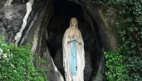 Mariabeeld Lourdes