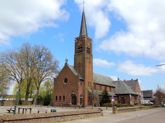 Huidige kerk Esbeek
